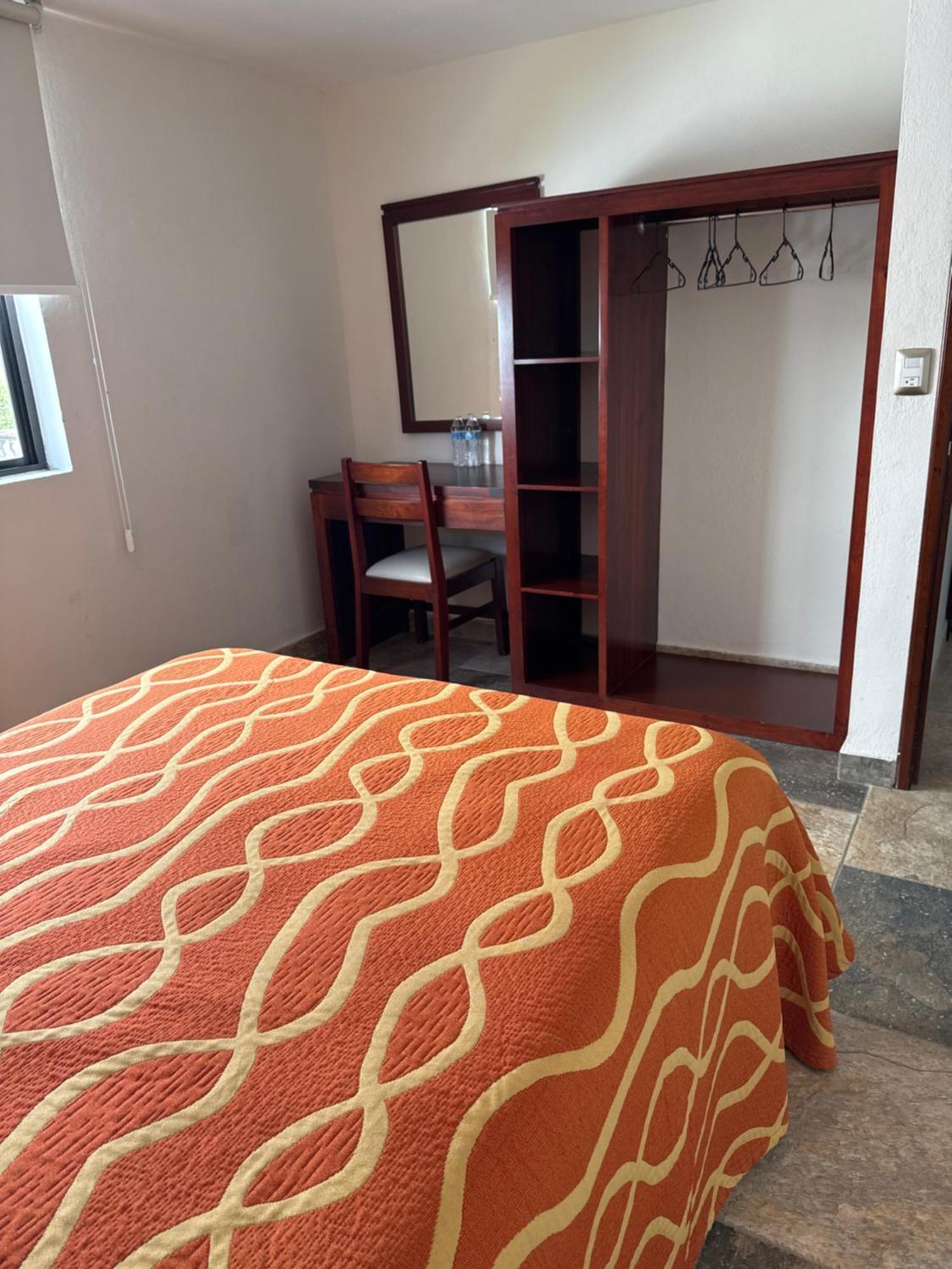 Hotel Suites Don Miguel Tlatlauquitepec Exterior photo